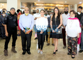Photos: Preeti Jhangiani, Pooja Bedi, Angela Krislinzki, Rashmi Jolly, Gautam Patole & others snapped at Art Adda