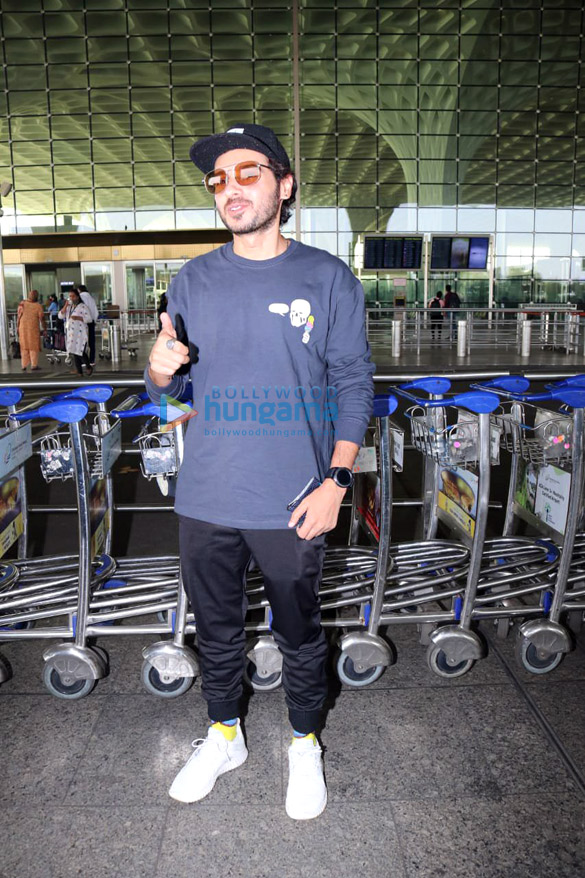 photos ranbir kapoor alia bhatt chunky pandey and divyendu sharma snapped at the airport 1