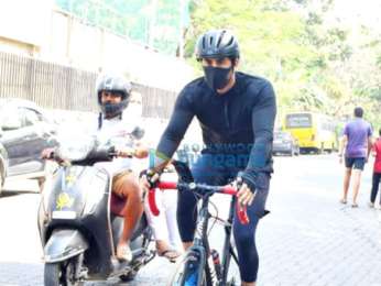 Photos: Ranbir Kapoor snapped during cycle ride