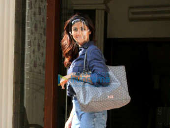 Photos: Shilpa Shetty spotted at a clinic in Bandra