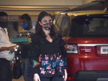 Photos: Soha Ali Khan, Kunal Kemmu and Inaya spotted at Kareena Kapoor Khan's residence