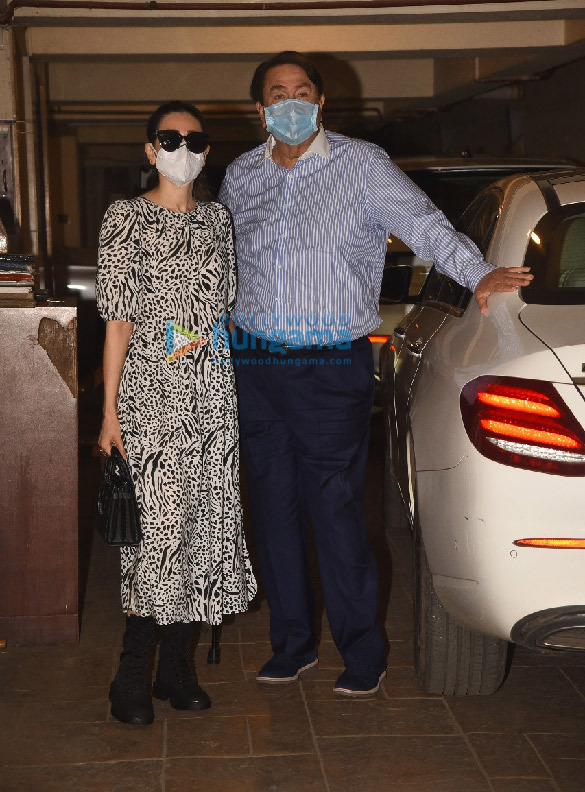 photos soha ali khan kunal kemmu and others spotted at kareena kapoor khans residence 3