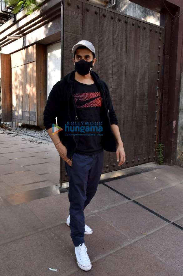 photos sunny singh nijjar snapped at gym in juhu 3 2