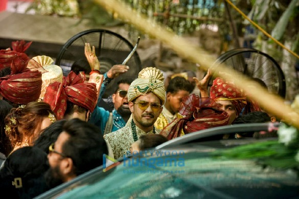 photos wedding pictures of aditya narayan and shweta agarwal 16