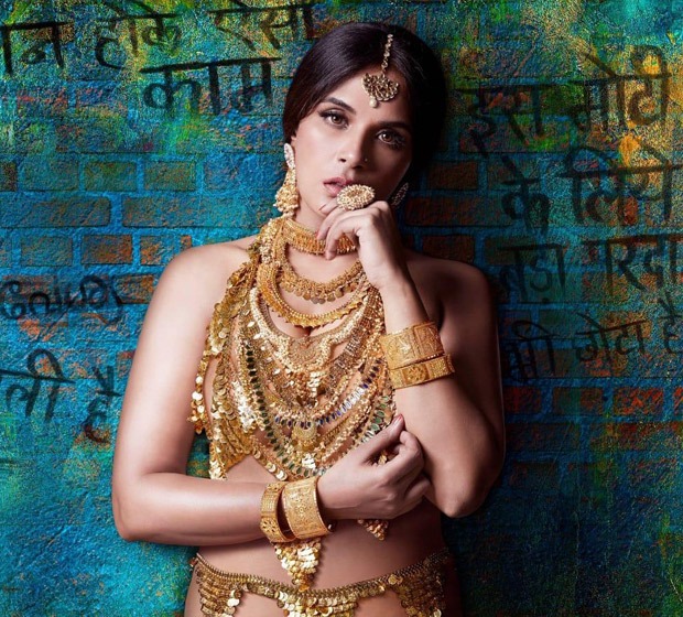 Richa Chadha oozes oomph and glamour in the teaser of Shakeela biopic Richa Chadha oozes oomph and glamour in the teaser of Shakeela biopic