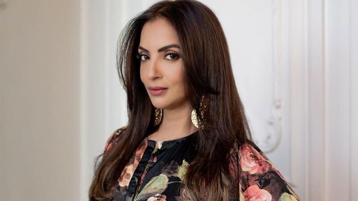 Seema Khan: “A Lawyer- Shah Rukh Khan, A Politician- Akshay Kumar, Nutritionist…”| Rapid Fire Seema Khan: “A Lawyer- Shah Rukh Khan, A Politician- Akshay Kumar, Nutritionist…”| Rapid Fire
