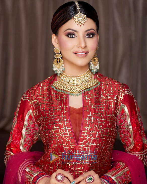 urvashi rautela2 5