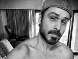 Emraan Hashmi flaunts his abs in a shirtless picture; blames butter chicken for the two missing abs