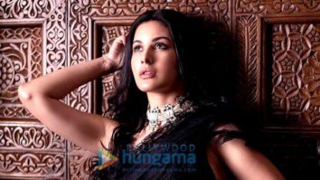 Celebrity Photo Of Amyra Dastur