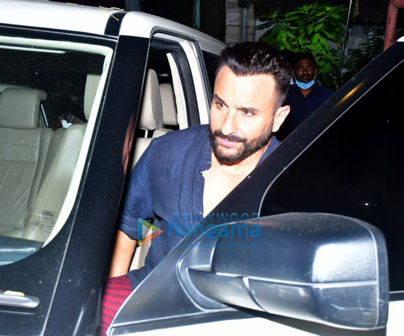 arjun kapoor and saif ali khan spotted at a shoot in bandra 2