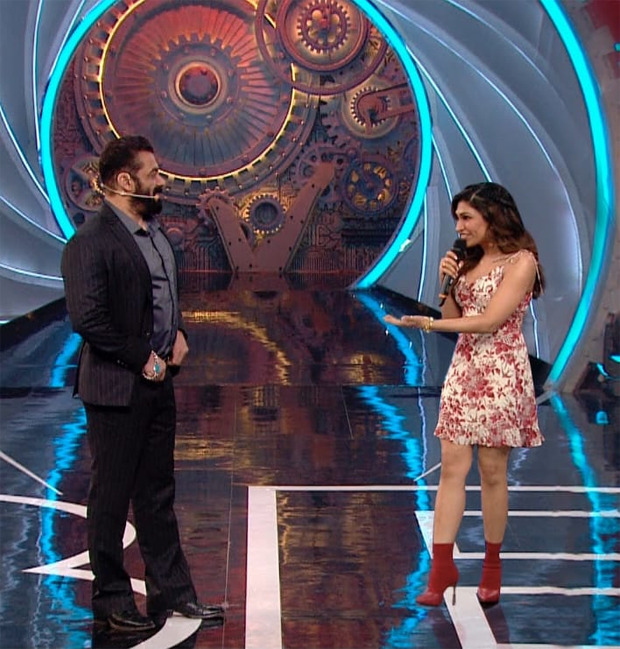 Bigg Boss 14: Tulsi Kumar dedicates 'Humko Pyaar Hua' song from Ready to Salman Khan