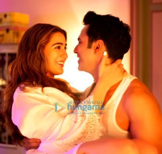 Movie Stills Of The Movie Coolie No.1