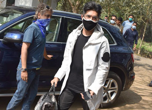 Manish Malhotra arrives at the venue for Varun Dhawan – Natasha Dalal’s wedding