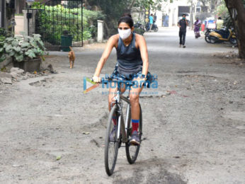 Photos: Aahana Kumra snapped cycling