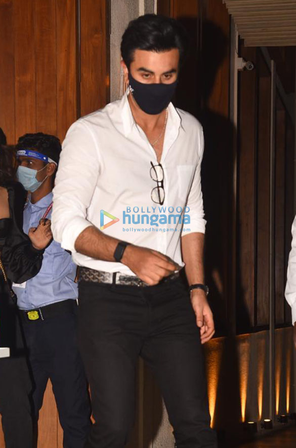 photos alia bhatt ranbir kapoor and others snapped at deepika padukones birthday dinner party 1202