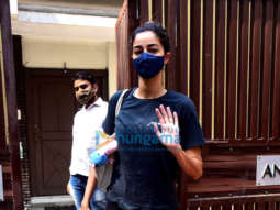 Photos: Ananya Panday spotted at Anshuka Yoga classes in Bandra