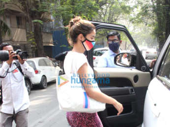 Photos: Ananya Panday spotted at yoga class in Bandra