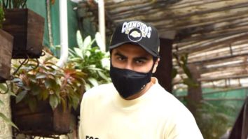 Photos: Arjun Kapoor snapped at a dubbing stdio in Juhu