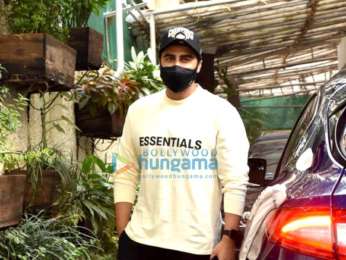 Photos: Arjun Kapoor snapped at a dubbing stdio in Juhu