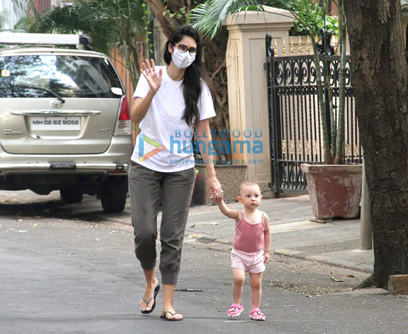 photos bruna abdullah snapped in bandra 1 2