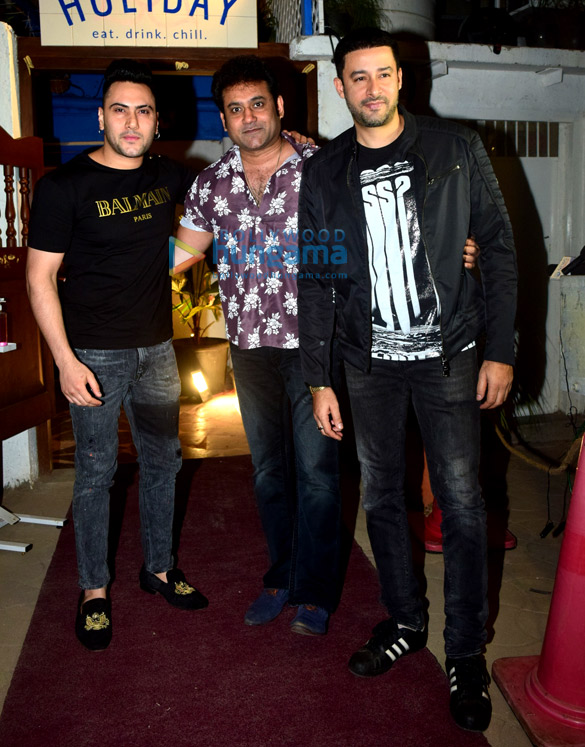 photos celebs snapped at preview of cafe holiday launch 10