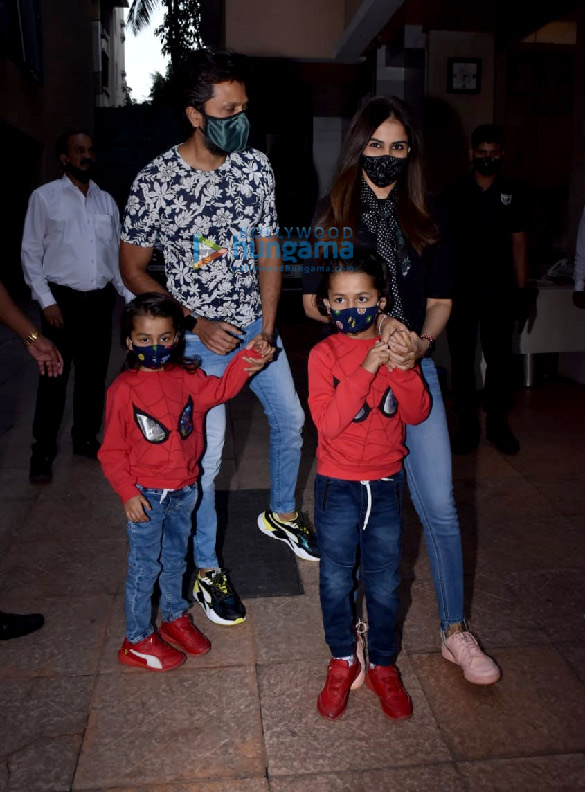 photos celebs snapped attending ravie kapoors birthday bash 3