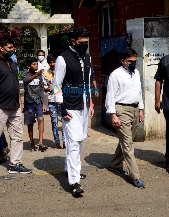 photos funeral of producer bunty walias father pirthi paul singh 4