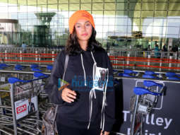 Photos: Jackie Shroff, Shibani Dandekar and others snapped at the airport