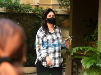 Photos: Kareena Kapoor Khan spotted in Bandra