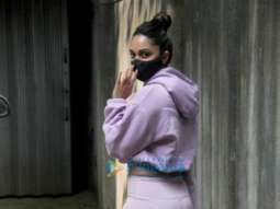 Photos: Kiara Advani snapped at Vineyards Films’ Office