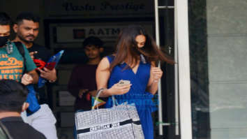 Photos: Kiara Advani spotted after a meeting in Andheri