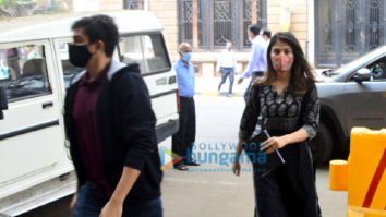 Photos: Rhea Chakraborty and Showik Chakraborty snapped arriving at the NCB office