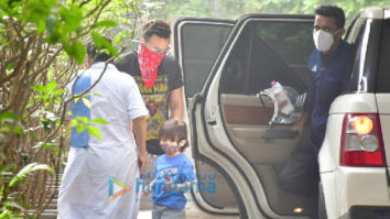Photos: Saif Ali Khan and Taimur Ali Khan spotted at the gym