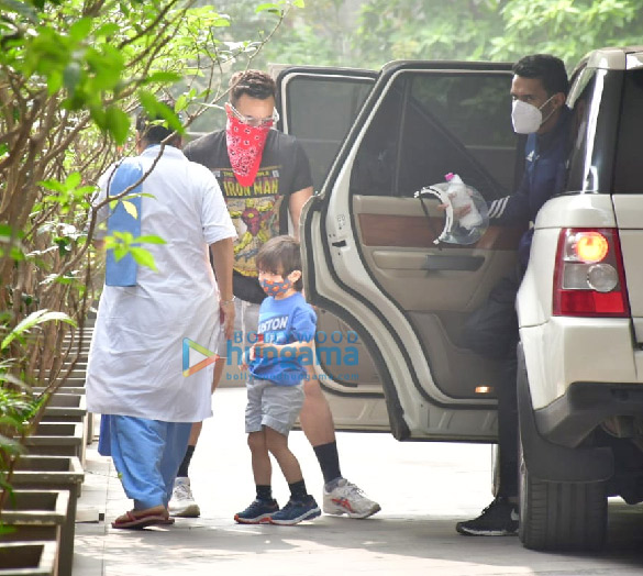 photos saif ali khan and taimur ali khan spotted at the gym 3 2