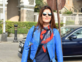 Photos: Sangeeta Bijlani spotted with friend at Gateway Of India
