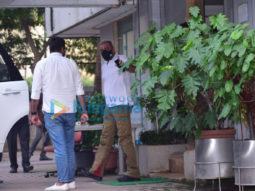 Photos: Sanjay Dutt spotted at Aanand L Rai’s office in Andheri