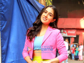 Photos: Sara Ali Khan snapped at Filmcity