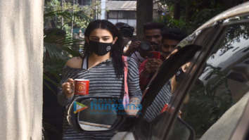 Photos: Sara Ali Khan snapped at Santacruz
