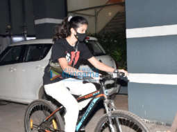 Photos: Shanaya Kapoor snapped cycling in Juhu