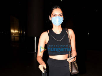 Photos: Sidharth Shukla, Shehnaaz Gill, Manushi Chhillar and Ekta Kapoor snapped at the airport