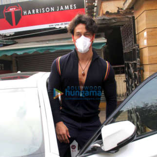 Photos: Tiger Shroff snapped in Bandra