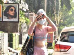 Photos: Urvashi Rautela snapped in Juhu