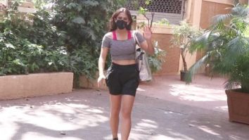 Sara Ali Khan spotted at gym in Bandra