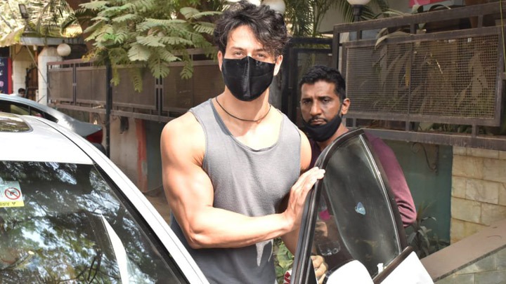 Tiger Shroff spotted at Aadesh Shrivastava’s studio in Juhu