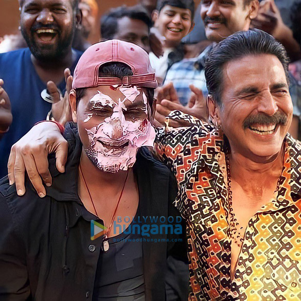 bachchan pandey 1 4