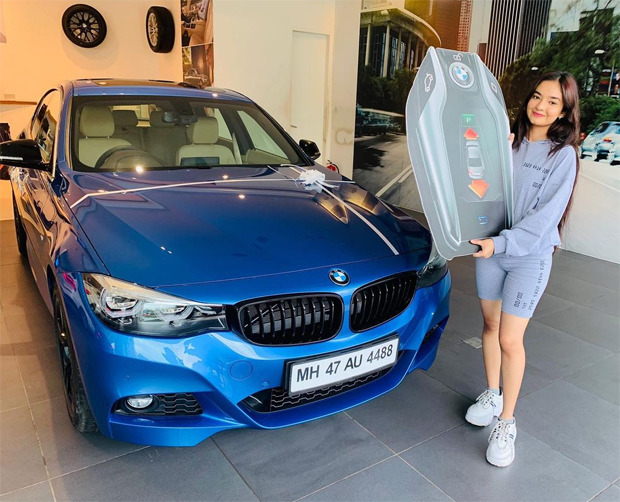 Jhansi Ki Rani actress Anushka Sen owns sports limited edition BMW worth over Rs. 55 lakhs Jhansi Ki Rani actress Anushka Sen owns sports limited edition BMW worth over Rs. 55 lakhs
