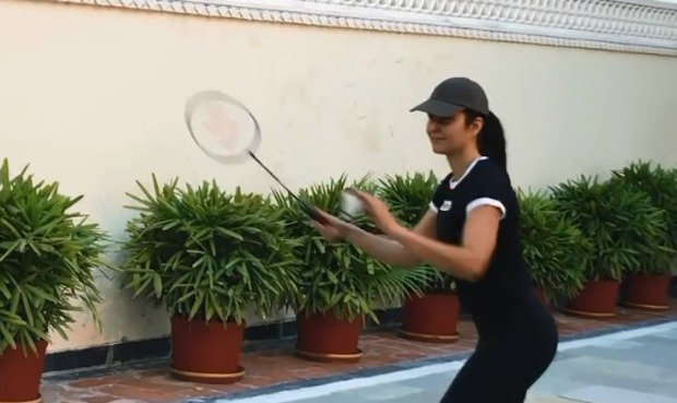 Katrina Kaif and Siddhant Chaturvedi indulge in a game of Badminton the sets of PhoneBhoot