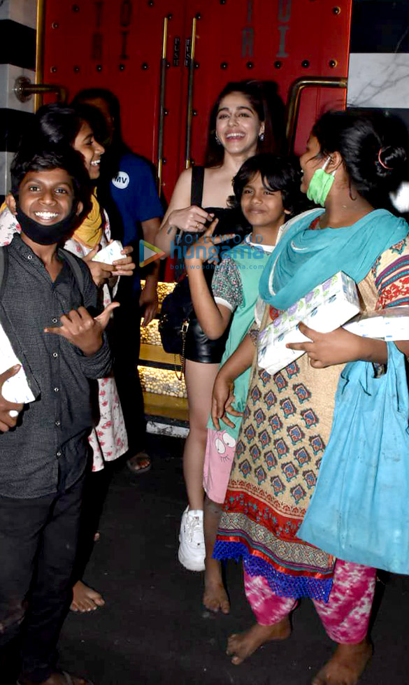 photos alaya f snapped at tori in khar 1