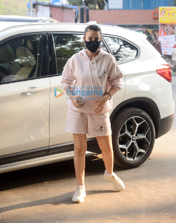 photos ameesha patel and natasha dalal snapped at kromakay salon in juhu 1
