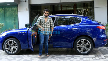 Photos: Arjun Kapoor spotted at Nikkhil Advani’s office in Santacruz